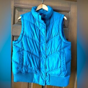 Teal GAP puffer vest